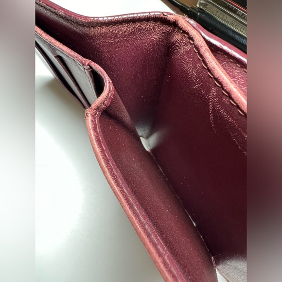 LOUIS VUITTON Monogram Vernis Elise Wallet - Picture 4 of 10